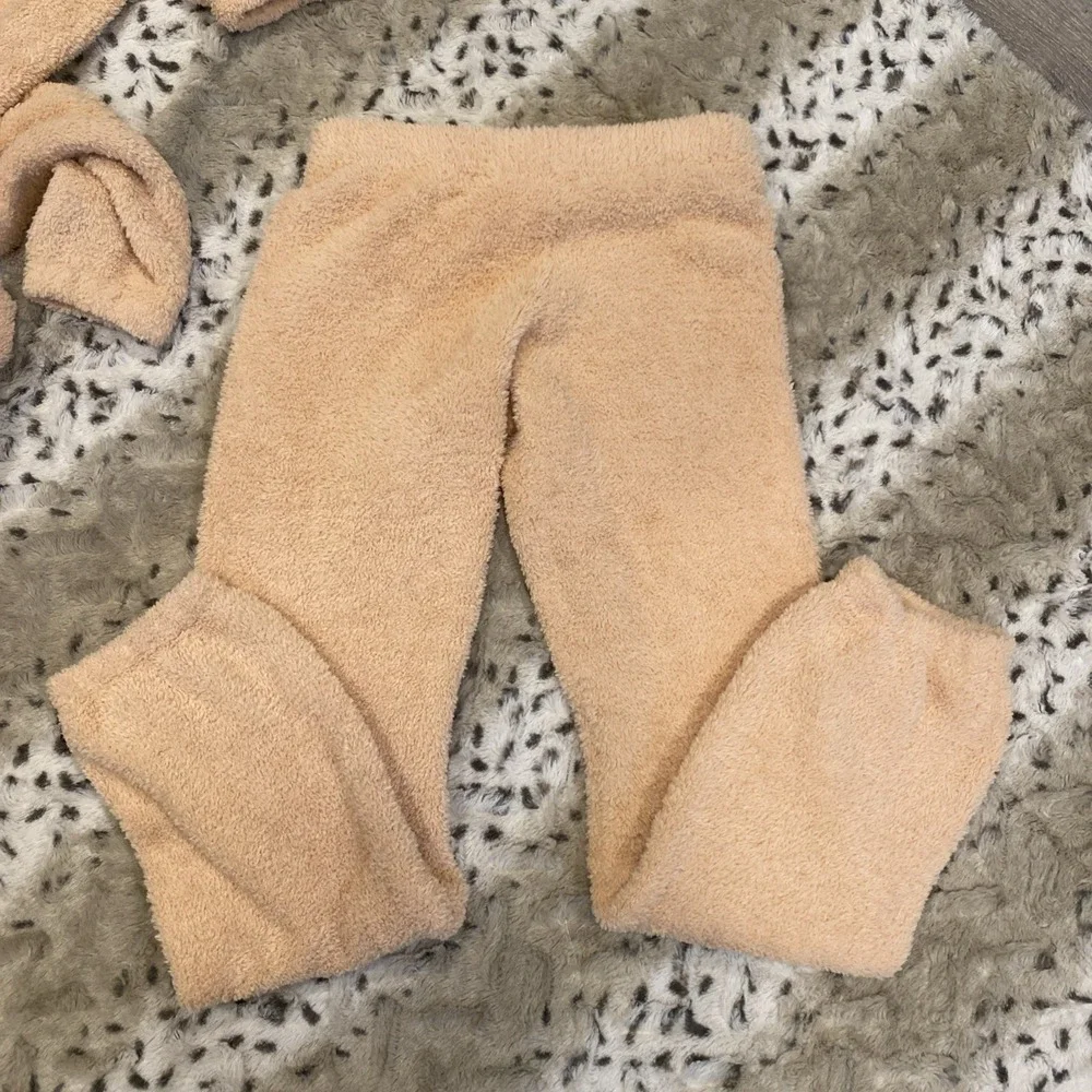 Margaux & Lexi M‎ 10/12 Super Soft 2 Piece Set With Heart